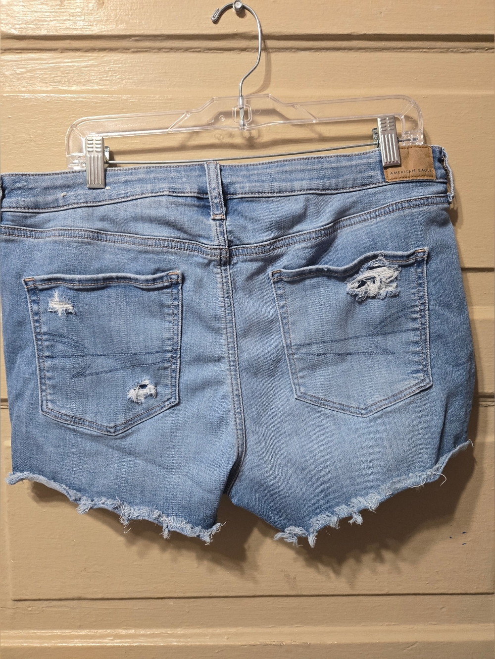 American Eagle Next Level Stretch Shortie Distressed Denim Shorts GUC Size: 16 - Picture 2 of 5